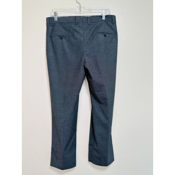 H&M Mens Herringbone Regular Fit Dark Gray Pleated Front Dress Pants Size 33R - Picture 3 of 3